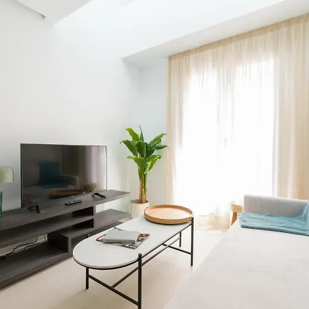 Royal Suites-viviendas Vacacionales *